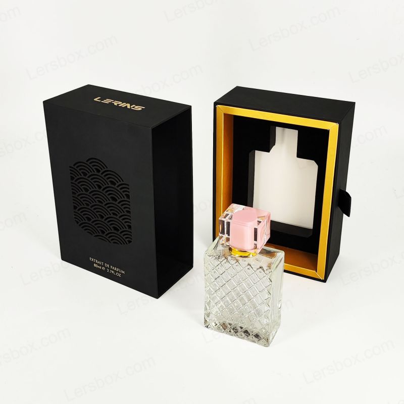 صندوق عطور فاخر مزود برقائق ذهبية مخصصة، وصينية EVA، وغطاء صلب للحماية HP033