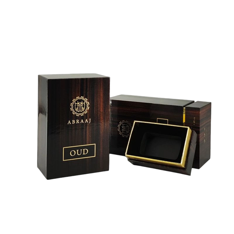 عبوة عطر صلبة مصنوعة يدويًا مع تفاصيل من رقائق الذهب وإدراج رغوة EVA HP019